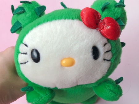 Simone Legno Tokidoki x Hello Kitty Cactus Kitty Phone Seat Plush Doll Figure For Sale