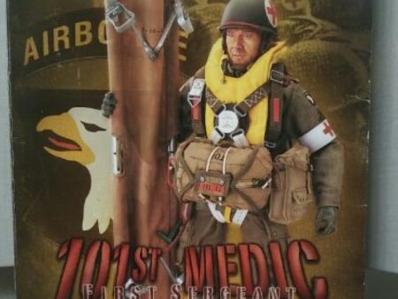 BBi 1 6 12  WWII 101st Medic First Sergeant Will Bailey Action Figure Fashion