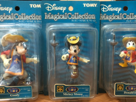 Tomy Disney Magical Collection The Three Musketeers 110 Mickey Mouse 111 Donald Duck 112 Goofy 3 Figure Set Fashion