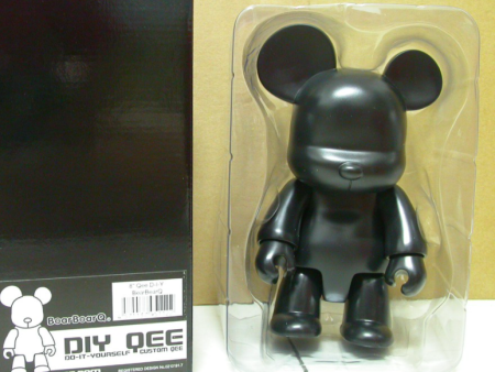 Toy2R Qee Do It Yourself DIY Custom Bear Black ver 8  Vinyl Figure Discount