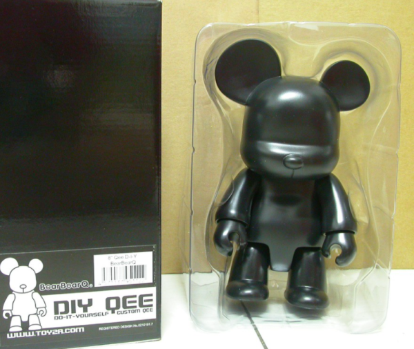 Toy2R Qee Do It Yourself DIY Custom Bear Black ver 8  Vinyl Figure Discount